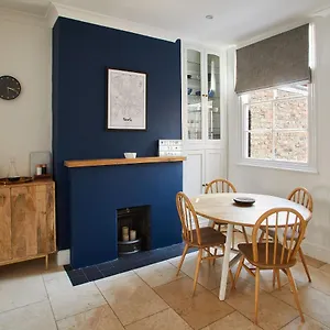 https://alma-terrace.yorkshirehotels.net