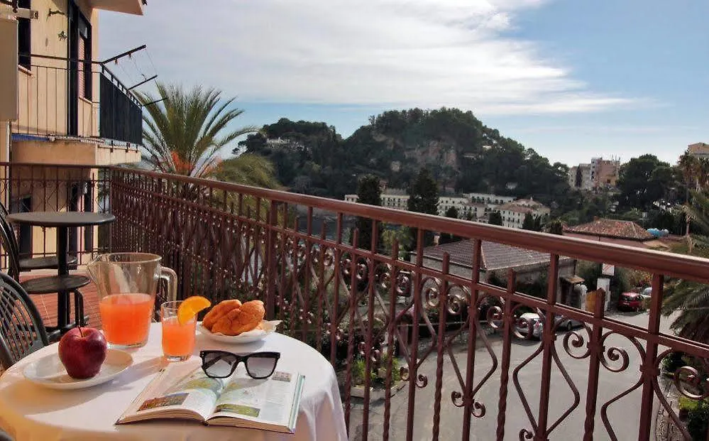 Taonasi Taormina Apartments